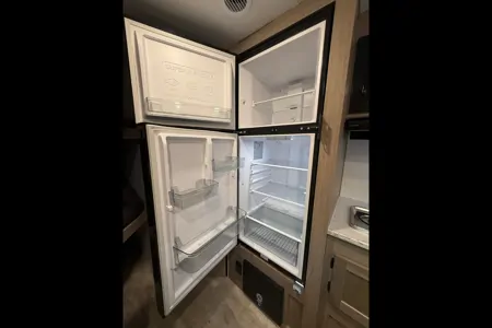 Brayden's Grand River 26 DB Travel Trailer