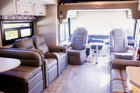 Alan's Entegra Coach Vision 34gG Class A