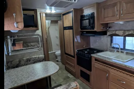 Sam's Jayco Flight 19 BH Travel Trailer