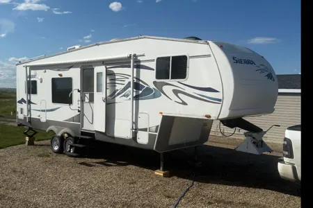 Tony's Forest River Sierra Fifth Wheel