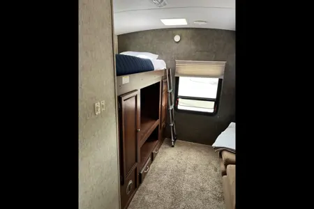 Heartland M32 Mallard Travel Trailer