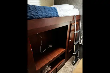 Heartland Mallard Bunkhouse