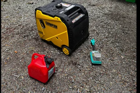 Gina's Dutchmen sport  2004 Travel Trailer