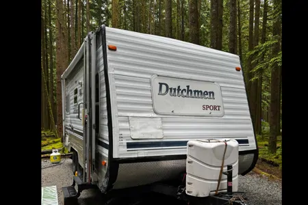 Gina's Dutchmen sport  2004 Travel Trailer