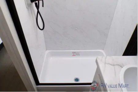 2026 East to West Entrada Class C 2800S