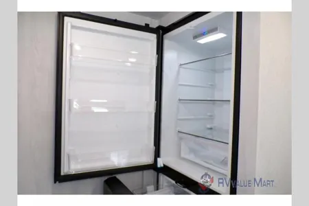 2026 East to West Entrada Class C 2800S