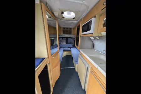 Chevy Roadtrek 190 Popular Campervan