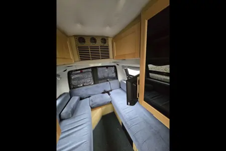 Chevy Roadtrek 190 Popular Campervan