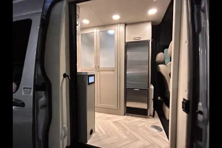 2025 Coachmen Galleria 24FL – Modern Luxury & Adventure-Ready