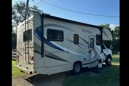 Agnes's Thor Motor Coach Freedom Elite Class C