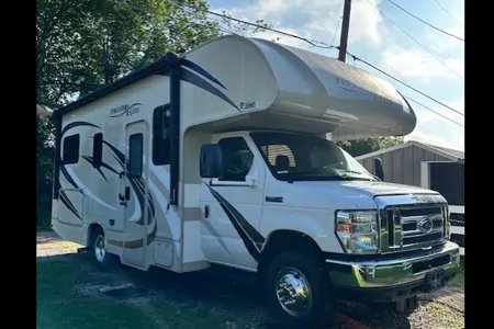 Agnes's Thor Motor Coach Freedom Elite Class C