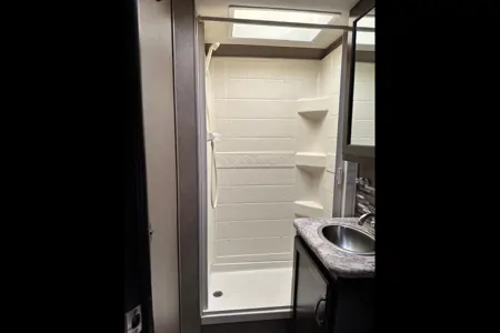 Agnes's Thor Motor Coach Freedom Elite Class C