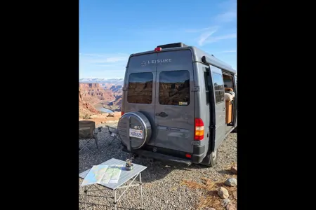 Leisure Travel Vans Free Spirit - Mercedes Sprinter - 23mpg