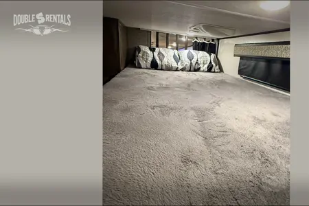 BIGHORN Private King Master, tons of Closet Space, Loft, Bonus Room, Kitchen Island