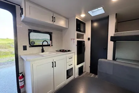 Levi’s Easy Tow Family Camper