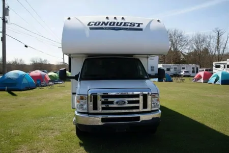 C02 - 10 Person w/ Bunk - The RV Rental Factory