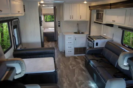 C02 - 10 Person w/ Bunk - The RV Rental Factory