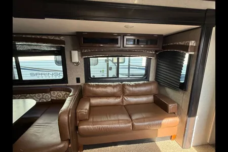 Joseph's Jayco Jay Flight 32BHDS Travel Trailer