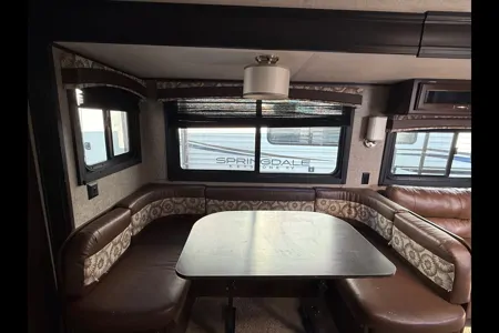 Joseph's Jayco Jay Flight 32BHDS Travel Trailer