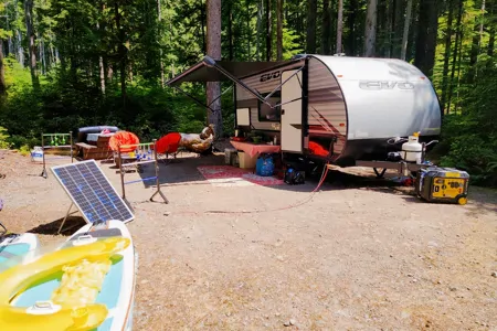 Trevor & Lisa’s Evo 179DB - Fully Loaded Getaway!