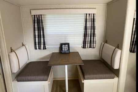Cozy couple’s camper with room for 1 more!