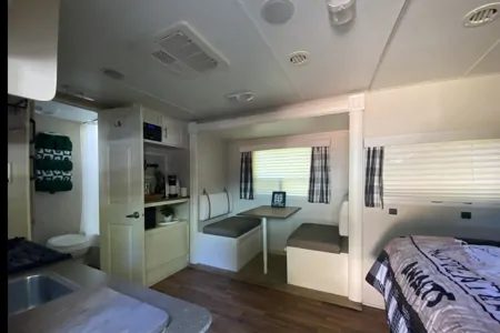 Cozy couple’s camper with room for 1 more!
