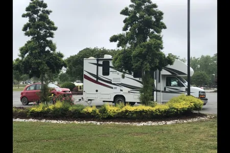 ENJOY with Jayco Redhawk Classe C