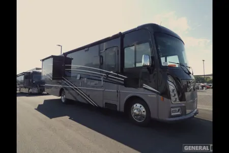 Winnie the Classy Adventurer