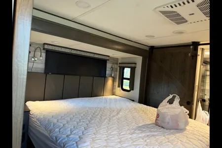 Brandon's Alliance RV 385FL Fifth Wheel