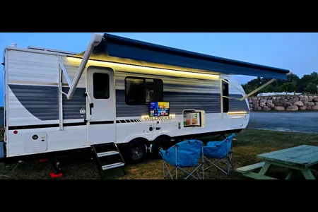 25 ICE (Intelligence Camping Experience)