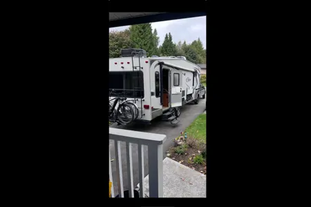 Anita's Keystone Rls24 Fifth Wheel