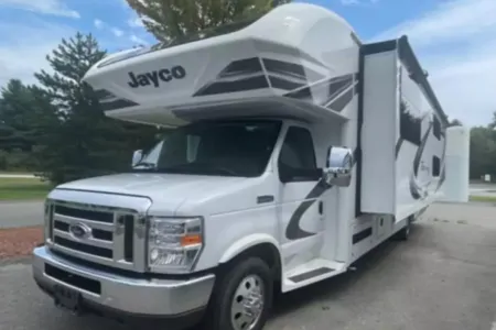 2020 Jayco Greyhawk: Spacious, Comfort& Fun!