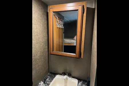 Jason's Starcraft Launch Travel Trailer