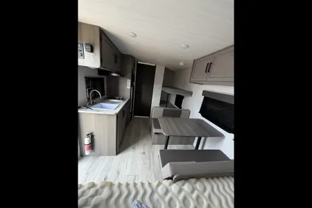 The bunk&beers Keystone Hideout sport 175bh Travel Trailer