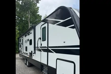 Lindsay's Imagine Big-Family Bunkhouse