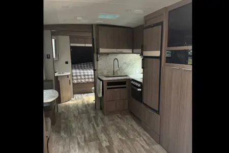 Lindsay's Imagine Big-Family Bunkhouse