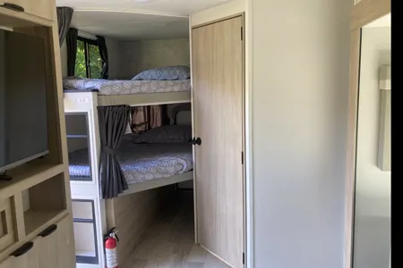 "Star-Lord" 2024 Winnebago 2301BHS Travel Trailer