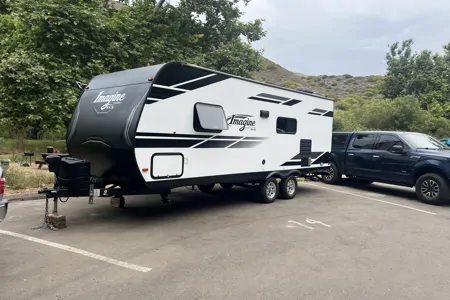 Vartan's Grand Design Imagine 22RBE Travel Trailer