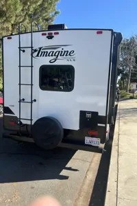 Vartan's Grand Design Imagine 22RBE Travel Trailer
