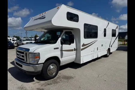 Luxury Winnebago 328qr Class C Motorhome !