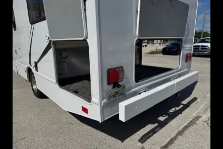 Luxury Winnebago 328qr Class C Motorhome !