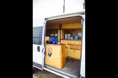 @TheLoveStory.Van 🚐