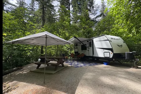 Brand new Keystone 25ft trailer. This is glamping!
