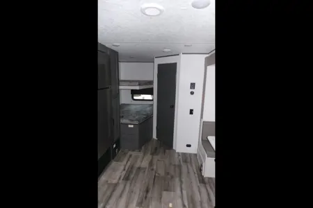 SDRV Rentals Colorado 26BHC Travel Trailer