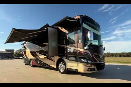 🚍 2015 Tiffin Phaeton 36’ Class A Diesel Coach — Luxury, Comfort & Family Memories Await