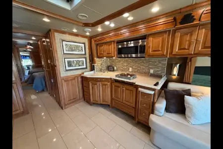 🚍 2015 Tiffin Phaeton 36’ Class A Diesel Coach — Luxury, Comfort & Family Memories Await