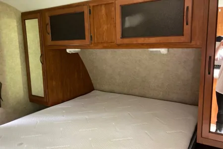 Samantha 's Bullet Lite Trailer