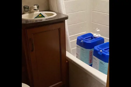 Samantha 's Bullet Lite Trailer