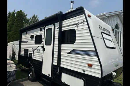 Coachmen Clipper Travel Trailer 17BH