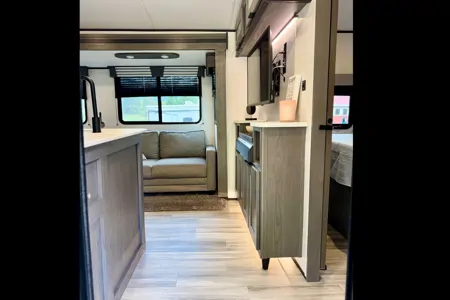 Eugene's Cruiser RV Travel Trailer